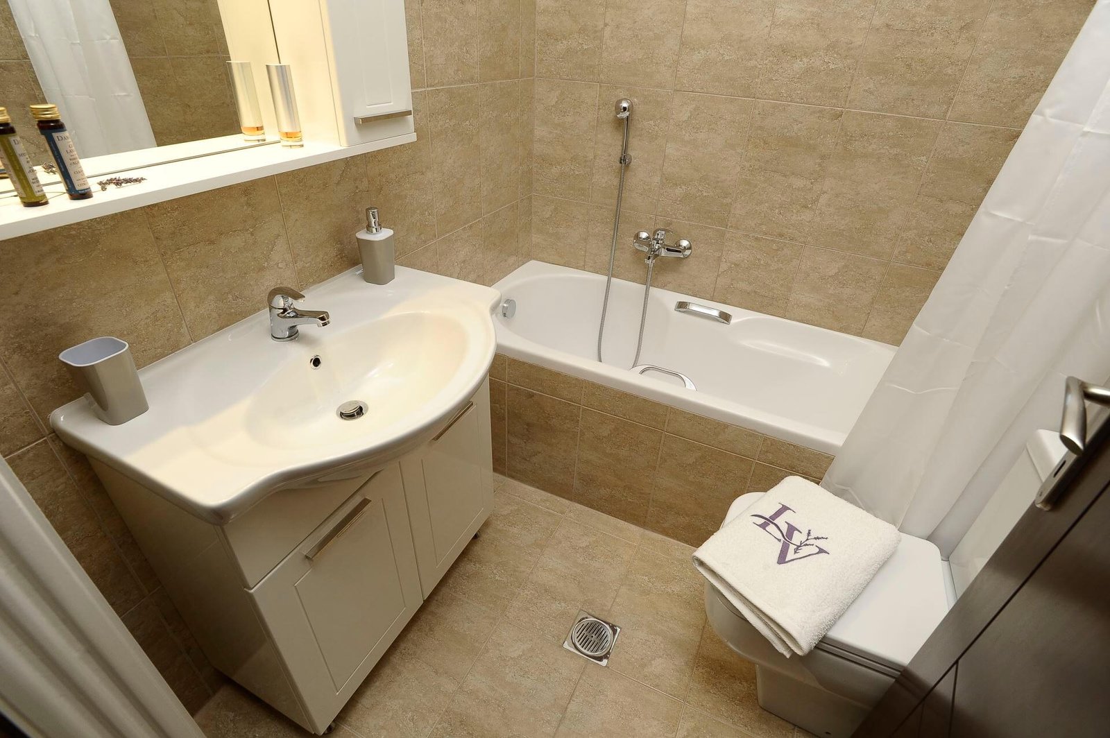 atmosfaira_parallax4