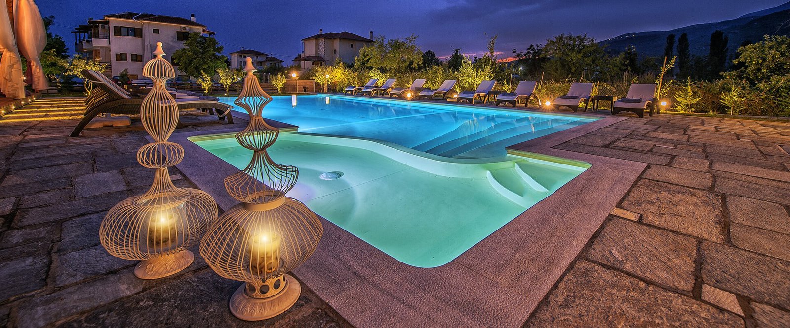 domatia-me-pisina-sto-pilio-levantes-villas (1)